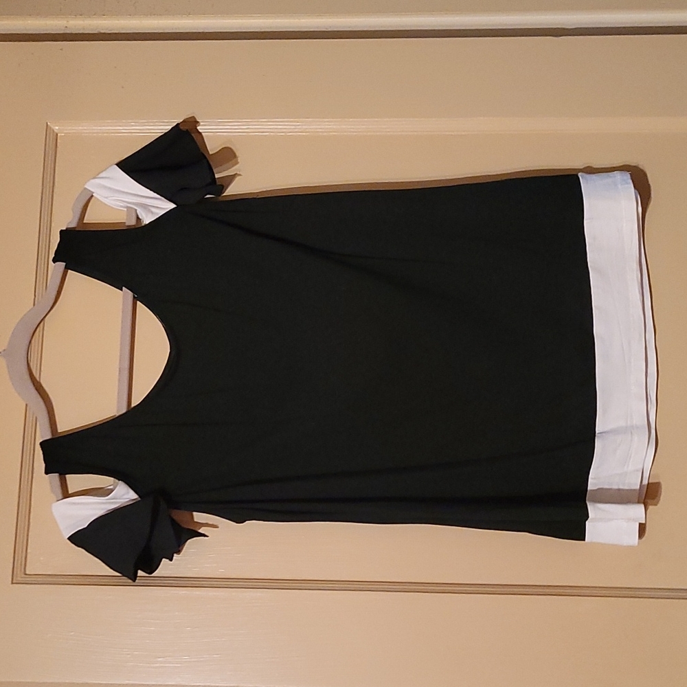 Patrizia Luca cold shoulder pullover blouse